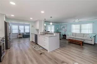 2101 Hilo Dr, Holiday, FL 34691 - Photo 13