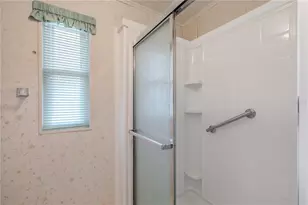 2101 Hilo Dr, Holiday, FL 34691 - Photo 35