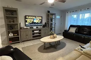 2338 Ridgeview Dr, Lakeland, FL 33810 - Photo 3