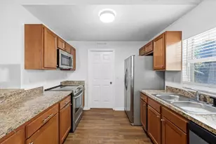 8118 N 19th St, Tampa, FL 33604 - Photo 15