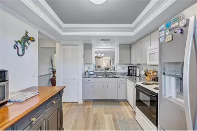 2231 Lark Circle E #F, Palm Harbor, FL 34684 - Photo 9