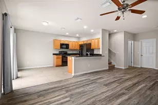 1875 Sommarie Wy, Tarpon Springs, FL 34689 - Photo 13