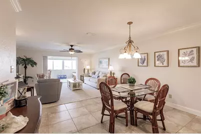 1125 W Peppertree Drive #605, Sarasota, FL 34242 - Photo 5