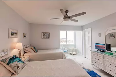 1125 W Peppertree Drive #501, Sarasota, FL 34242 - Photo 13