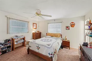 9975 41st St N, Pinellas Park, FL 33782 - Photo 15