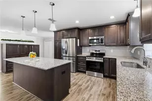8823 Kenwood Rd, Seminole, FL 33777 - Photo 7