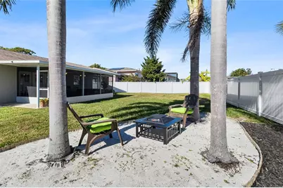 8823 Kenwood Road, Seminole, FL 33777 - Photo 35