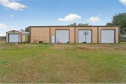 Horseshoe Hills Place, Plant City, FL 33566 - Photo 3