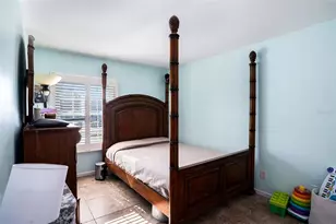 5176 Salmon Dr SE, Saint Petersburg, FL 33705 - Photo 11