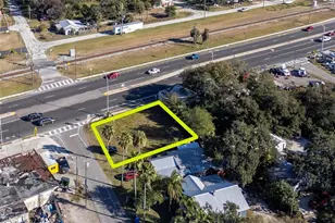 10007 S 41 Hwy, Gibsonton, FL 33534 - Photo 1