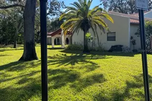 2650 Pearce Dr, Clearwater, FL 33764 - Photo 41