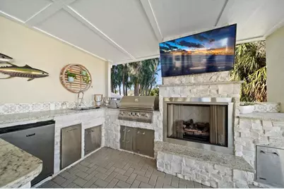 300 6th Avenue, Indian Rocks Beach, FL 33785 - Photo 11