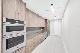 301 1st St S, Saint Petersburg, FL 33701 - Photo 55