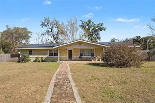 6107 SE Arthur Rd, Belleview, FL 34420 - Photo 1