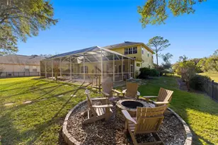 2102 Chestnut Forest Dr, Tampa, FL 33618 - Photo 69