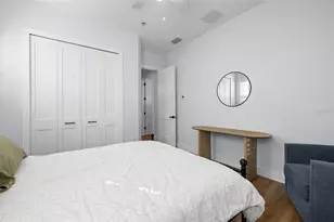 2102 Chestnut Forest Dr, Tampa, FL 33618 - Photo 37