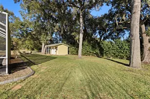 2102 Chestnut Forest Dr, Tampa, FL 33618 - Photo 71