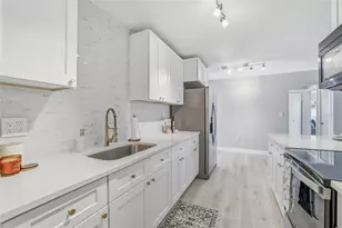 10799 99th Pl, Seminole, FL 33772 - Photo 13