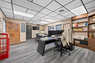 [Address not provided], Tampa, FL 33614 - Photo 17