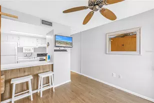8565 W Gulf Blvd, Treasure Island, FL 33706 - Photo 9