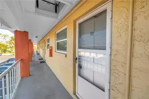 8565 W Gulf Blvd, Treasure Island, FL 33706 - Photo 5