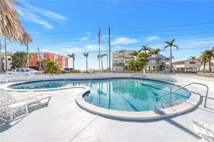 8565 W Gulf Blvd, Treasure Island, FL 33706 - Photo 21