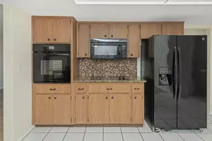 1495 Lakeside Dr, Dunedin, FL 34698 - Photo 9