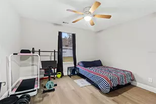 413 Euclid Ave, Seffner, FL 33584 - Photo 17