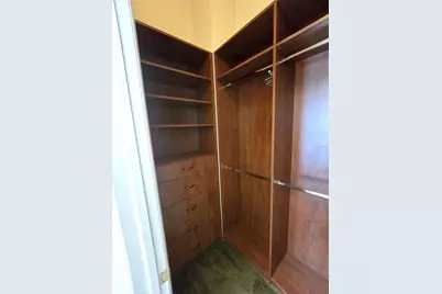 346 Madeira Circle, Tierra Verde, FL 33715 - Photo 11