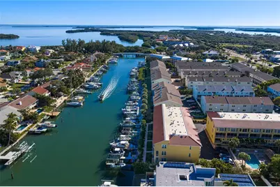 1067 Pinellas Bayway S, Saint Petersburg, FL 33715 - Photo 49