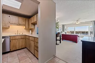 6800 20th Ave N, Saint Petersburg, FL 33710 - Photo 9