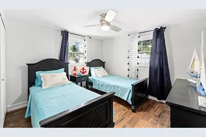 8644 May Circle, Tampa, FL 33614 - Photo 13