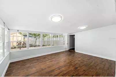 8644 May Circle, Tampa, FL 33614 - Photo 9