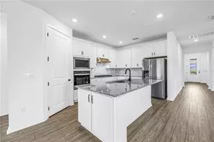 9135 Barrier Coast Trail, Parrish, FL 34219 - Photo 25