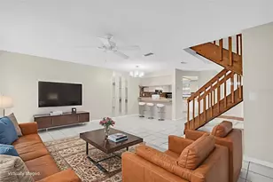 1526 Chateaux De Ville Ct, Clearwater, FL 33764 - Photo 13