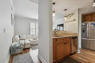 501 Knights Run Ave, Tampa, FL 33602 - Photo 7