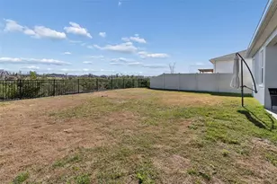 9882 Shoreline Vw Wy, Wesley Chapel, FL 33545 - Photo 13