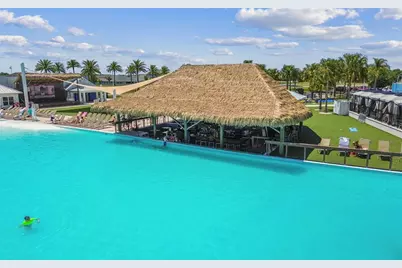 9882 Shoreline View Way, Wesley Chapel, FL 33545 - Photo 67