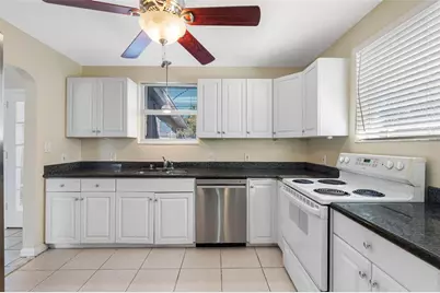 4711 28th Avenue N, Saint Petersburg, FL 33713 - Photo 7