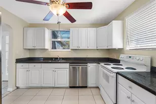 4711 28th Ave N, Saint Petersburg, FL 33713 - Photo 7