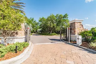 8440 Alberata Vista Dr, Tampa, FL 33647 - Photo 51