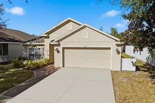 6325 Bridgecrest Dr, Lithia, FL 33547 - Photo 3