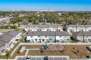 6221 Bucket Ct, Gibsonton, FL 33534 - Photo 49