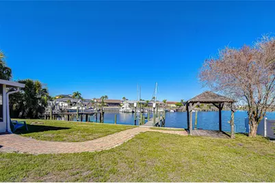 6416 Lake Sunrise Drive, Apollo Beach, FL 33572 - Photo 25