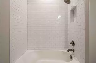 4655 Almada Ln, Wesley Chapel, FL 33543 - Photo 39