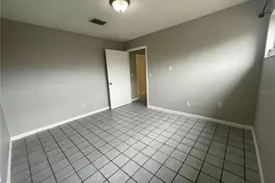 7986 Avenal Loop, New Port Richey, FL 34655 - Photo 19