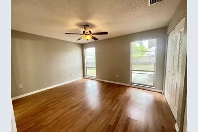 7986 Avenal Loop, New Port Richey, FL 34655 - Photo 9