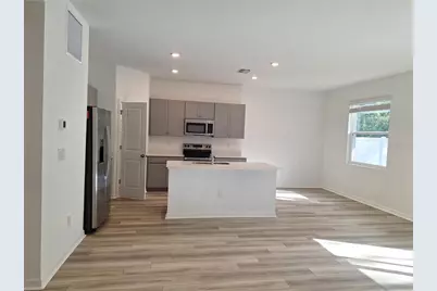 34916 Mulrion Drive, Zephyrhills, FL 33541 - Photo 5