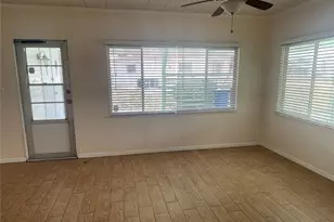 701 Cypress Pl, Sun City Center, FL 33573 - Photo 15