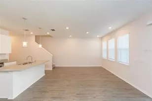 1119 Lady Gouldian Ct, Tampa, FL 33613 - Photo 15